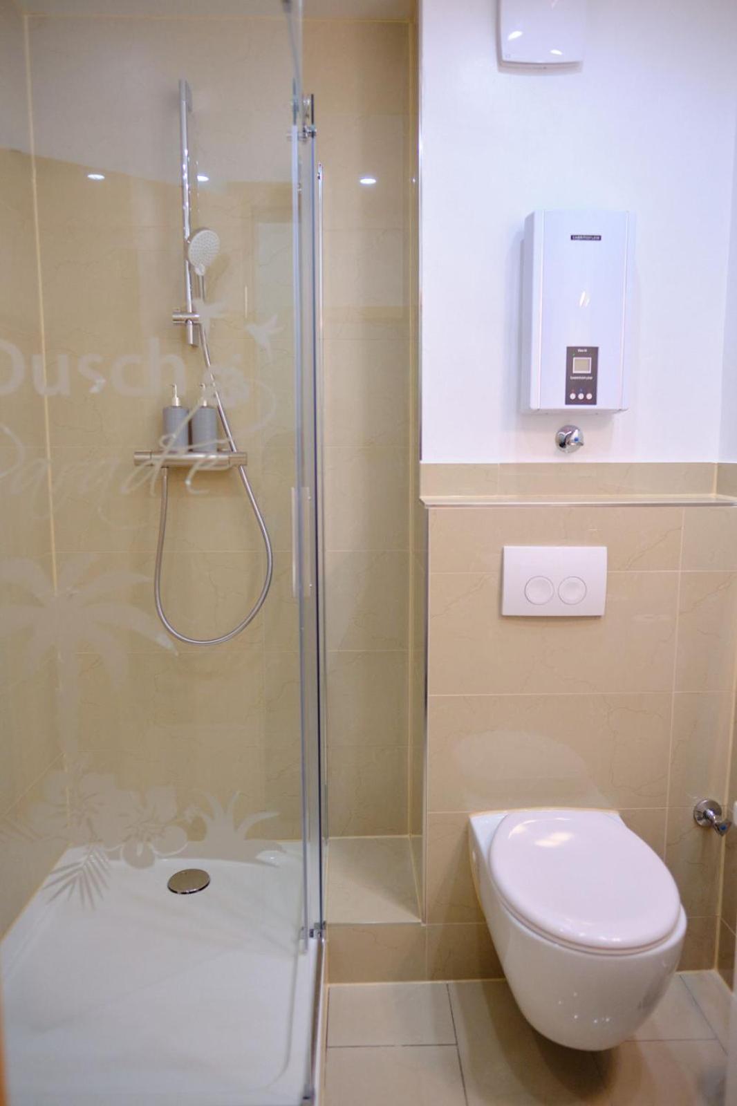 Primetime Suite Fuer 8+Kueche/Wifi เอสเซน ภายนอก รูปภาพ